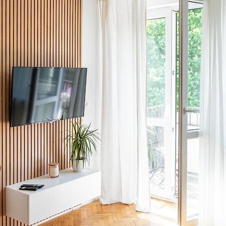 Rentplanet - Apartamenty Przy Palacu Kultury I Nauki Varsovia Exterior foto